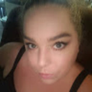 Meet your Posher, Tonya